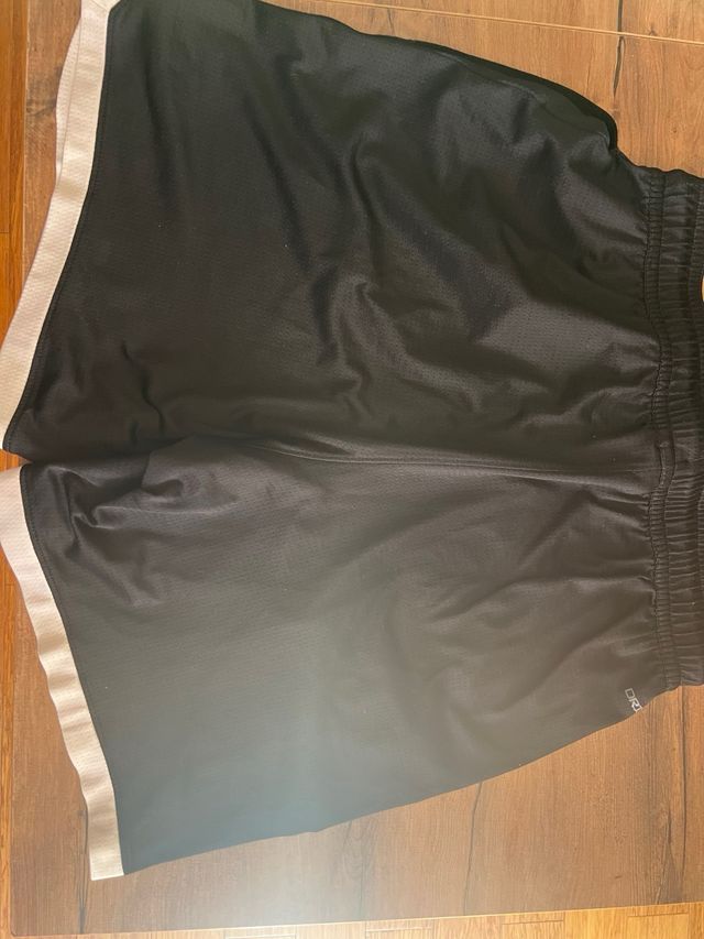 Shorts Jordan negros