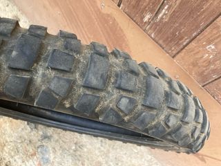 Neumatico bridgestone  Ax41 usado