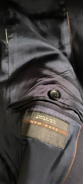Traje Zara azul marino
