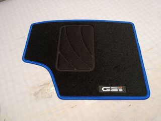 + Opel Corsa A Alfombrillas a medida 