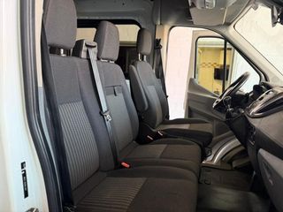 Ford Transit Kombi Trend Delantera 330 L2H2 130 4p