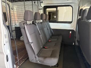 Ford Transit Kombi Trend Delantera 330 L2H2 130 4p