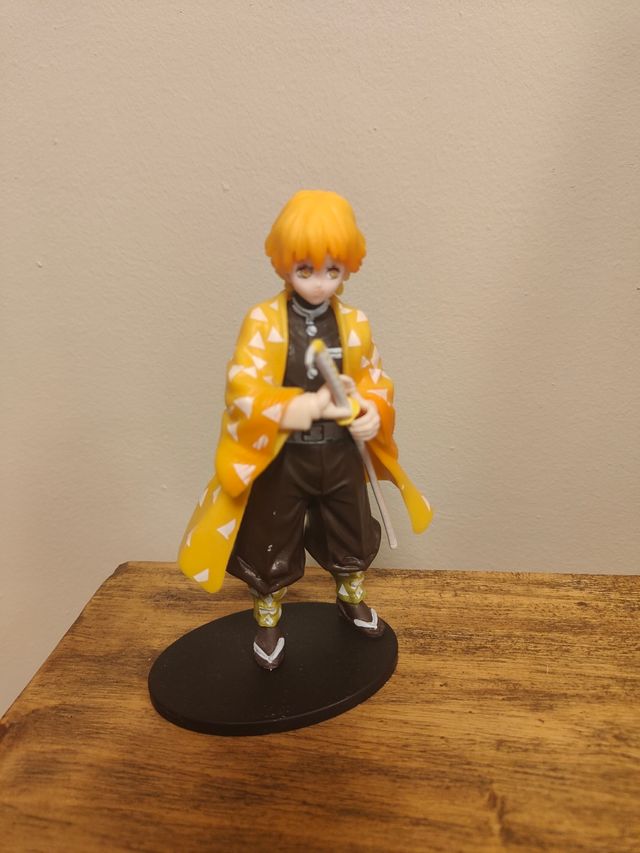 Figura Zenitsu Agatsuma Demon Slayer