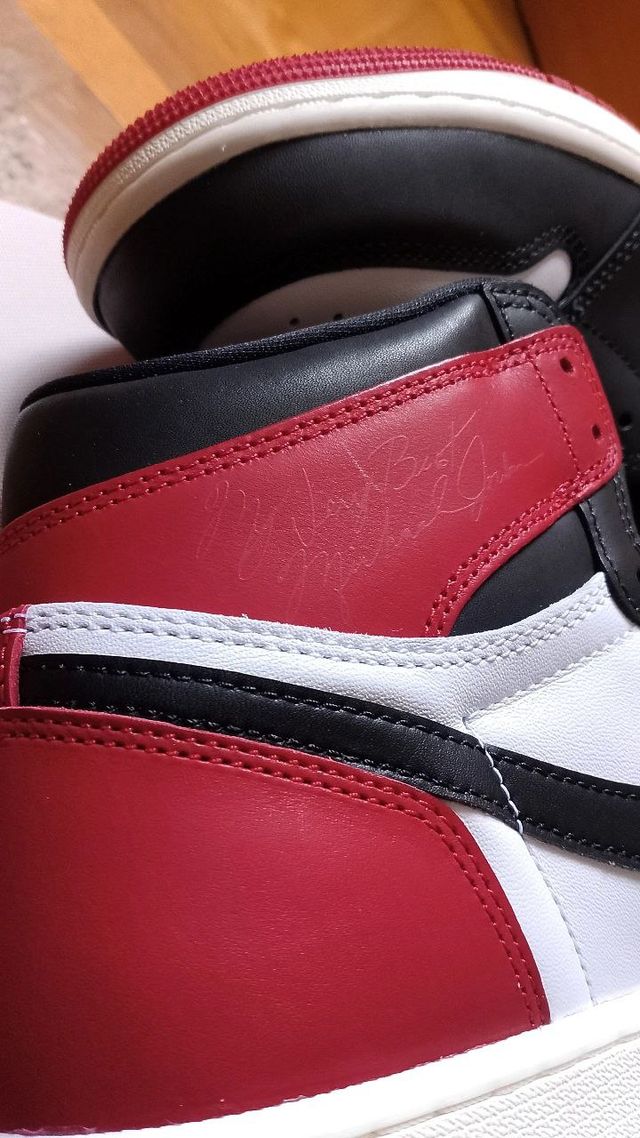 Jordan 1 Retro High OG Black Toe Reimagined T.43