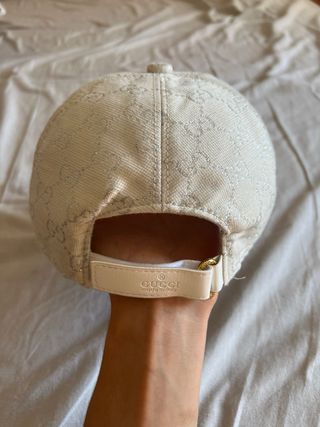 Cappello Gucci GG beige/argento