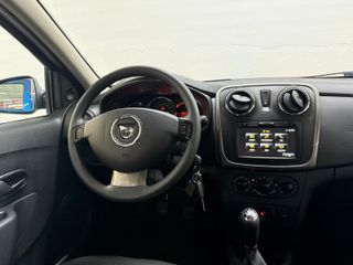 Dacia Sandero 2015
