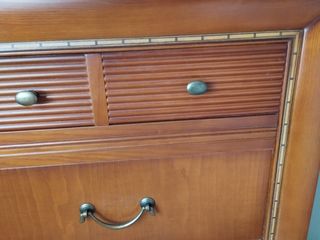 Dormitorio madera clásico