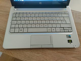 Portátil Compaq mini 311 