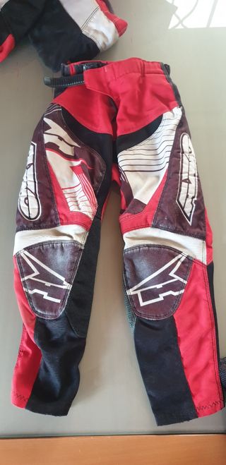 Equipacion BMX niño 6-9 años