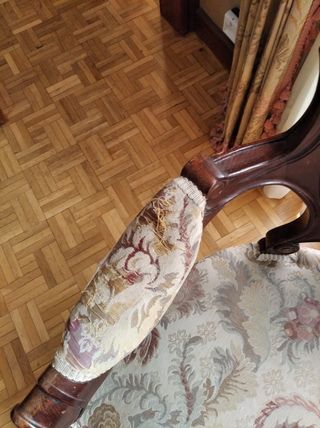 Sillón vintage madera tallada