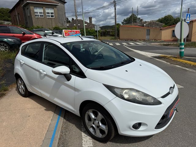 Ford Fiesta 2010 TDCI 5P