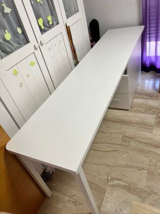 Escritorio blanco - 2 cajones