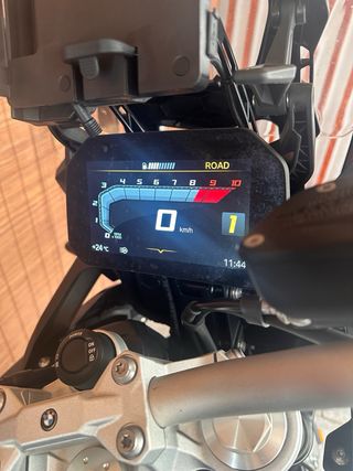 BMW F850GS 