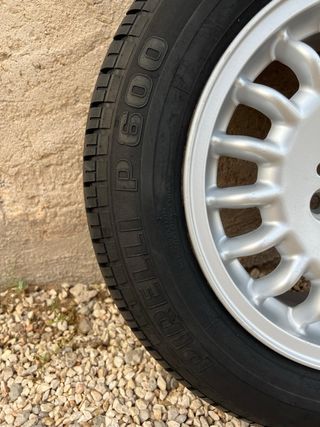 Llanta BMW E36 + Pirelli P6000 205/60/15
