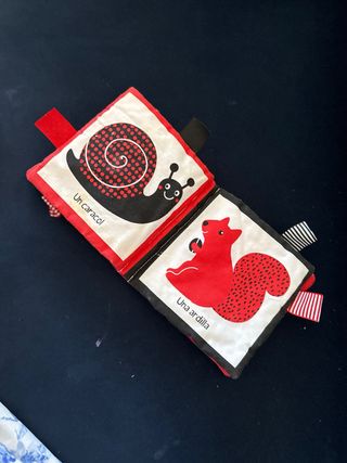 rojo, blanco y negro