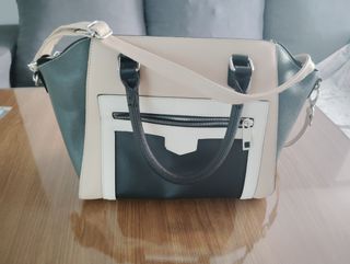 Bolso multicolor nuevo.