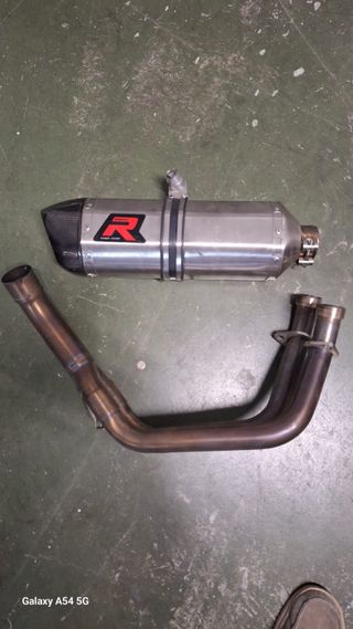 Escape Ninja 650 / Z650 Dominator HP1 + DB Killer