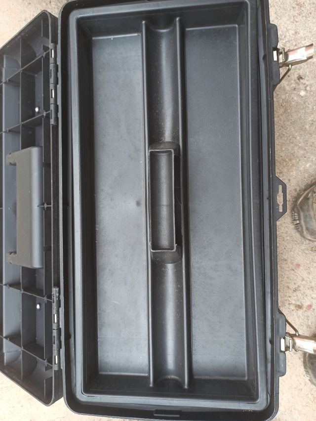 Caja metálica herramientas Drako