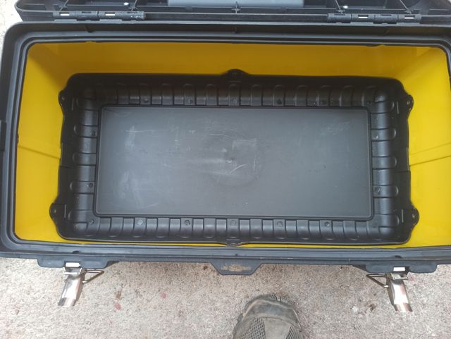 Caja metálica herramientas Drako