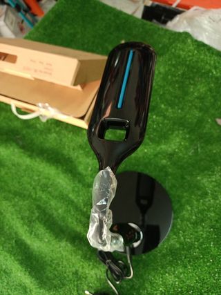 Lampada da tavolo LED nera