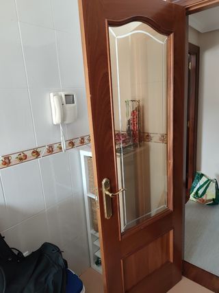 Puerta interior madera maciza