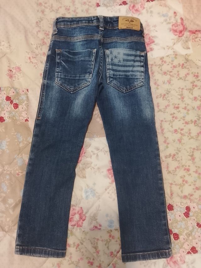 Vaqueros niño Brotes Brand talla 4 años