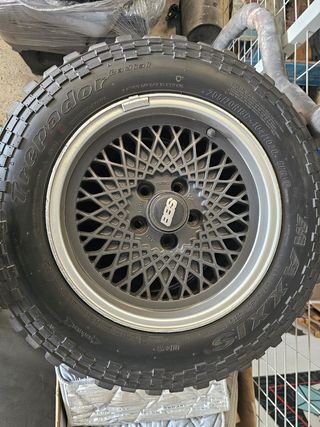 Llantas y neumáticos Maxxis Trepador
