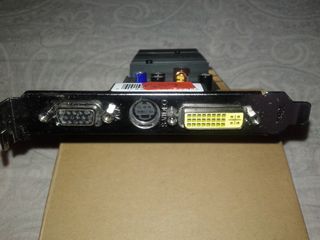 Scheda video Ge-Force 6200 256MB