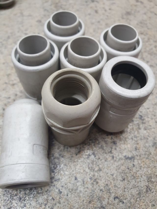 raccordi tubo elettrico