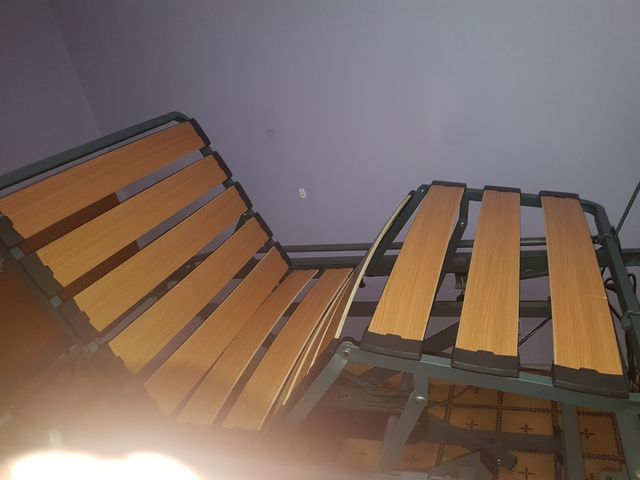 Cama articulada elevadora , barandillas seguridad