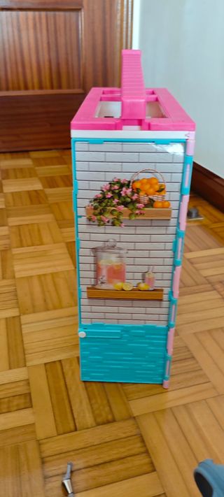 Casa Barbie portátil