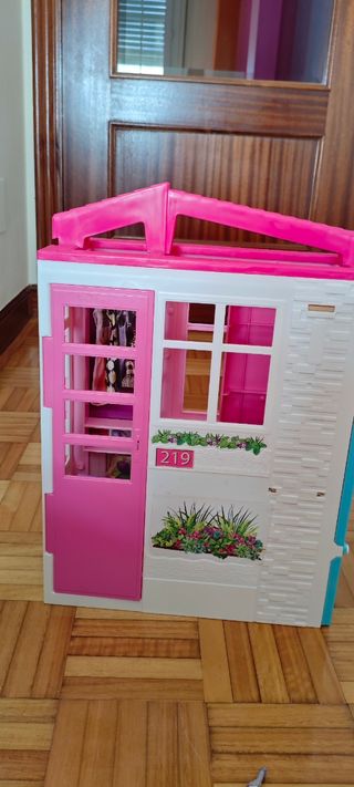 Casa Barbie portátil