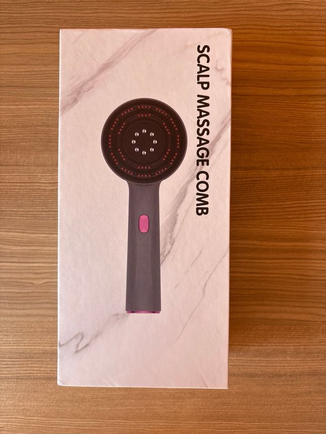 Pettine massaggiatore per cuoio capelluto