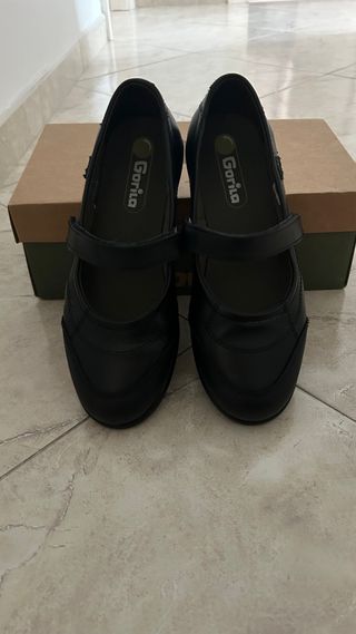 Zapatos Goria negros colegio mujer