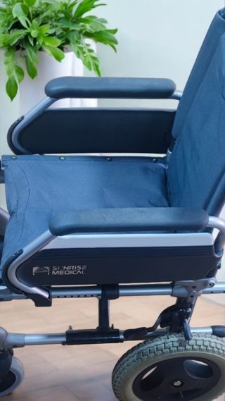 Silla de ruedas de adulto 