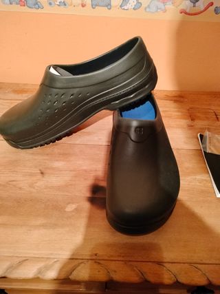 Zapatos trabajo negros talla 45