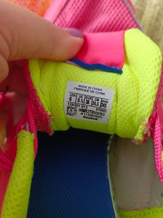 Zapatillas Reebok rosa fluor. Apenas usados