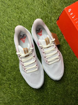 Nike Air Zoom Pegasus 41 / Blanco - Rosa