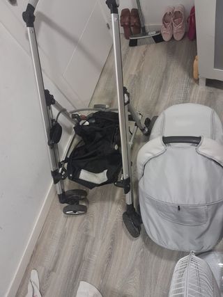 Carrito bebé ligero usado