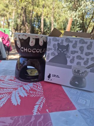 Fondue chocolate gato negro