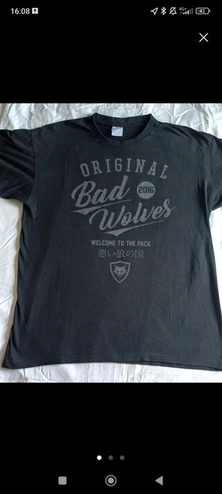 Camiseta Bad Wolves Negra