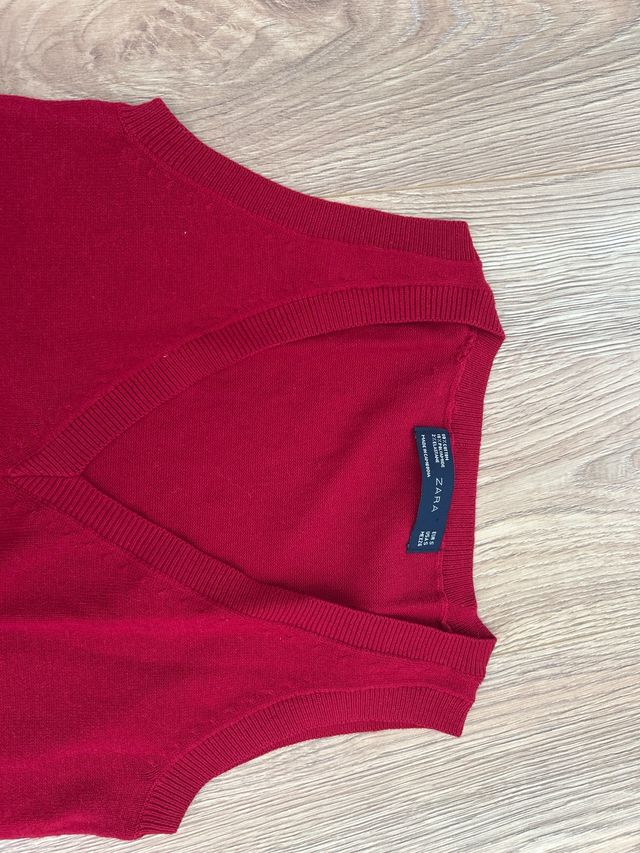 Chaleco Zara rojo talla S