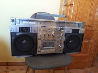 Radio cassette SANYO M-X920K