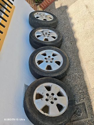4 Llantas Opel usadas, 195-60-15