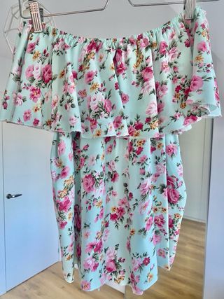 Blusa floral hombros descubiertos 