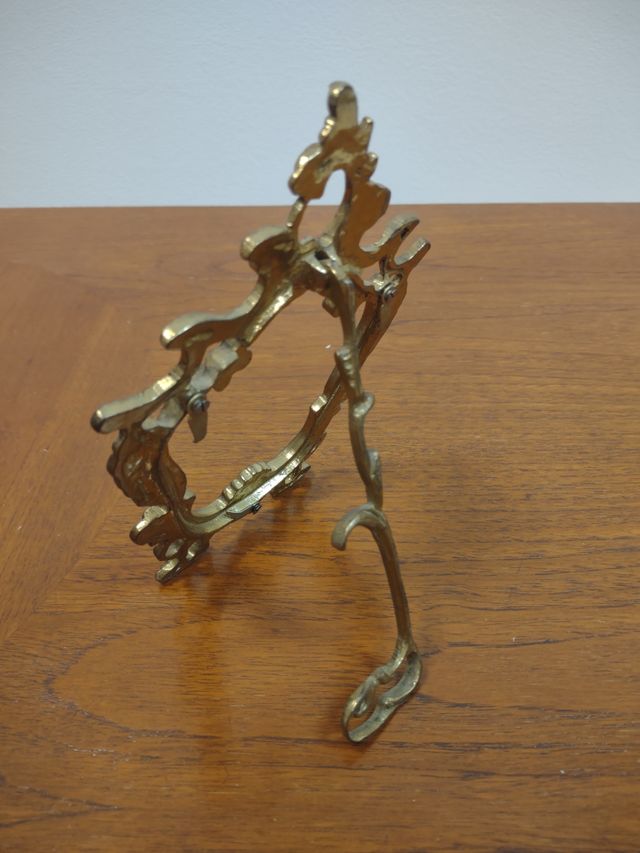 Marco bronce antiguo