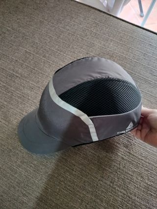 Gorra Delta Plus antichoques gris