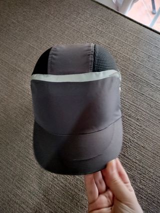 Gorra Delta Plus antichoques gris