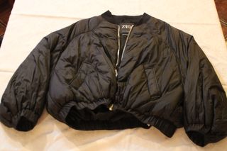 Cazadora negra ZARA