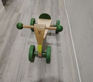 Correpasillo bebé madera